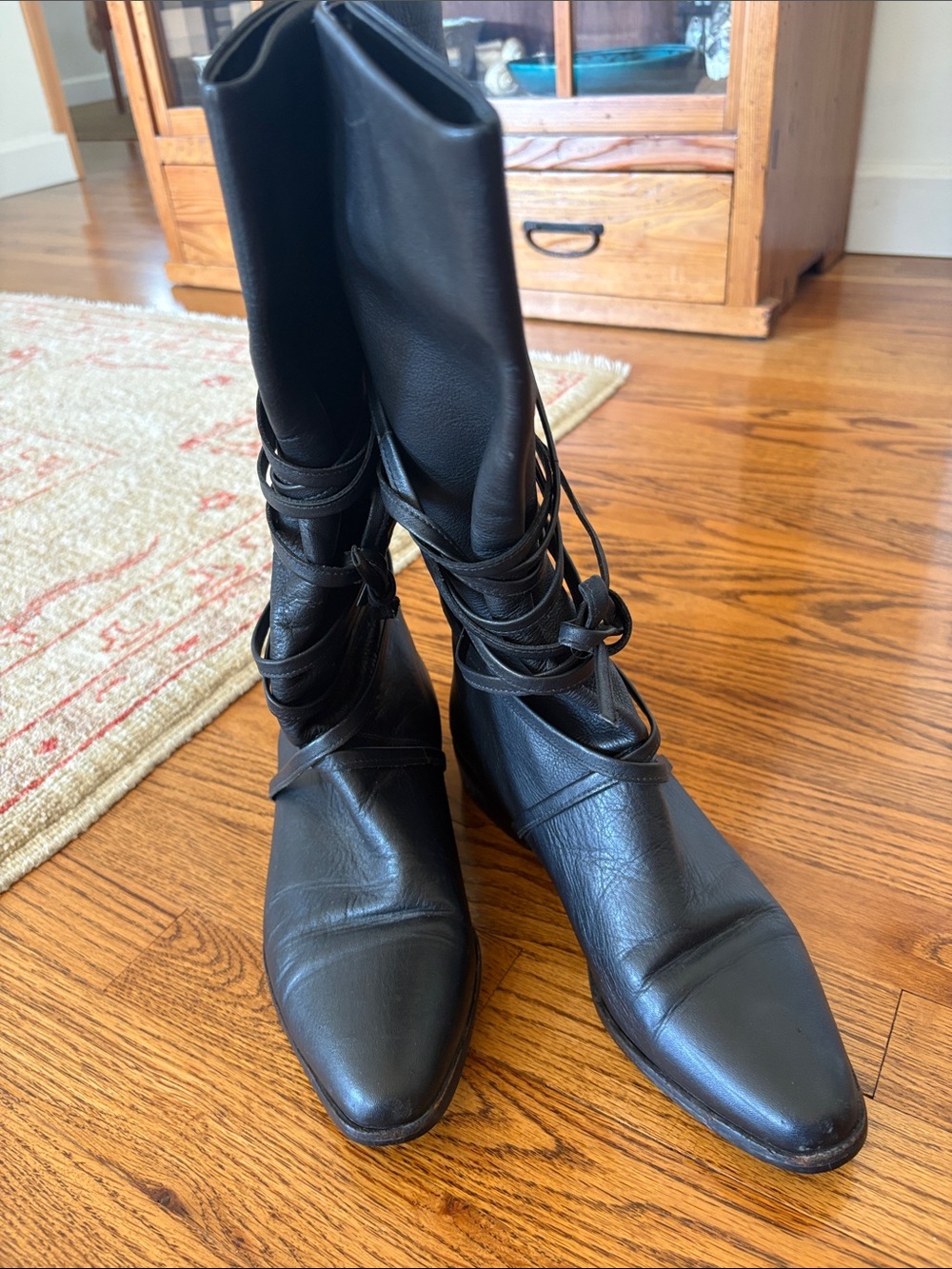 Seychelles Black Pointed-Toe Ankle Boots